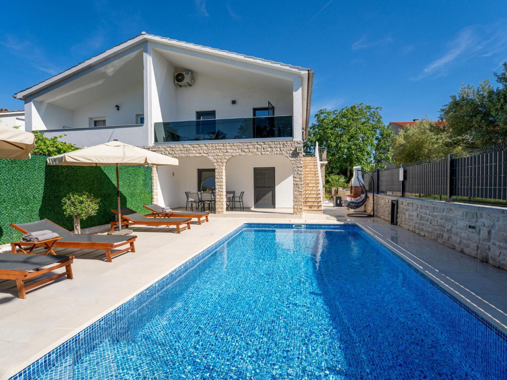 Počitniška hiša Domagoj - Mlk320 By Interhome