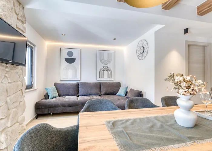Holiday Home Domagoj - Mlk320 By Interhome