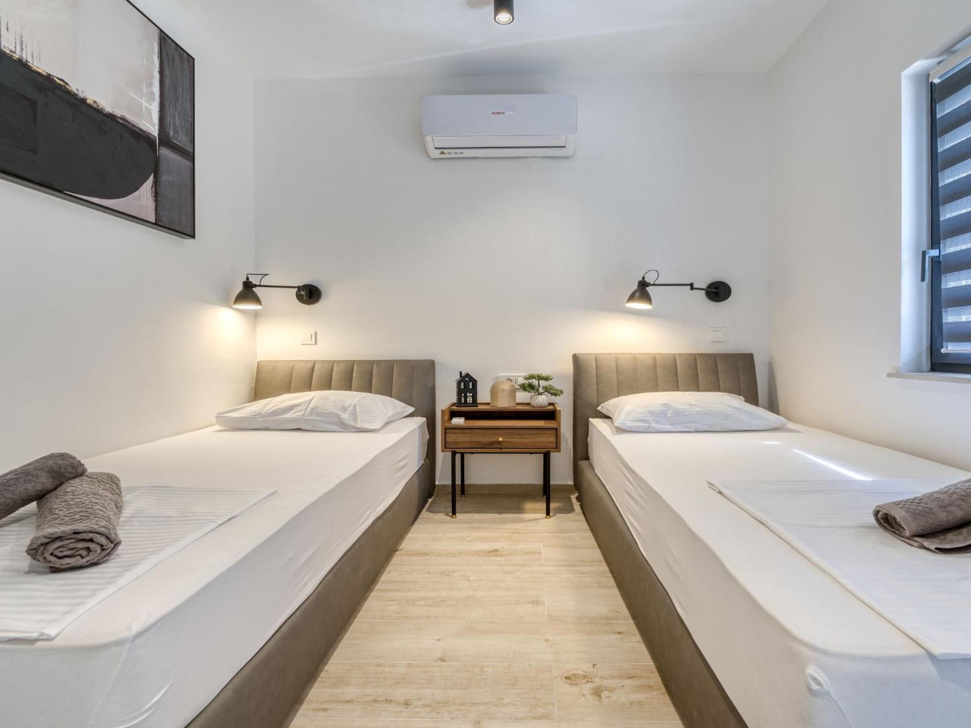 Semesterbostad Domagoj - Mlk320 By Interhome