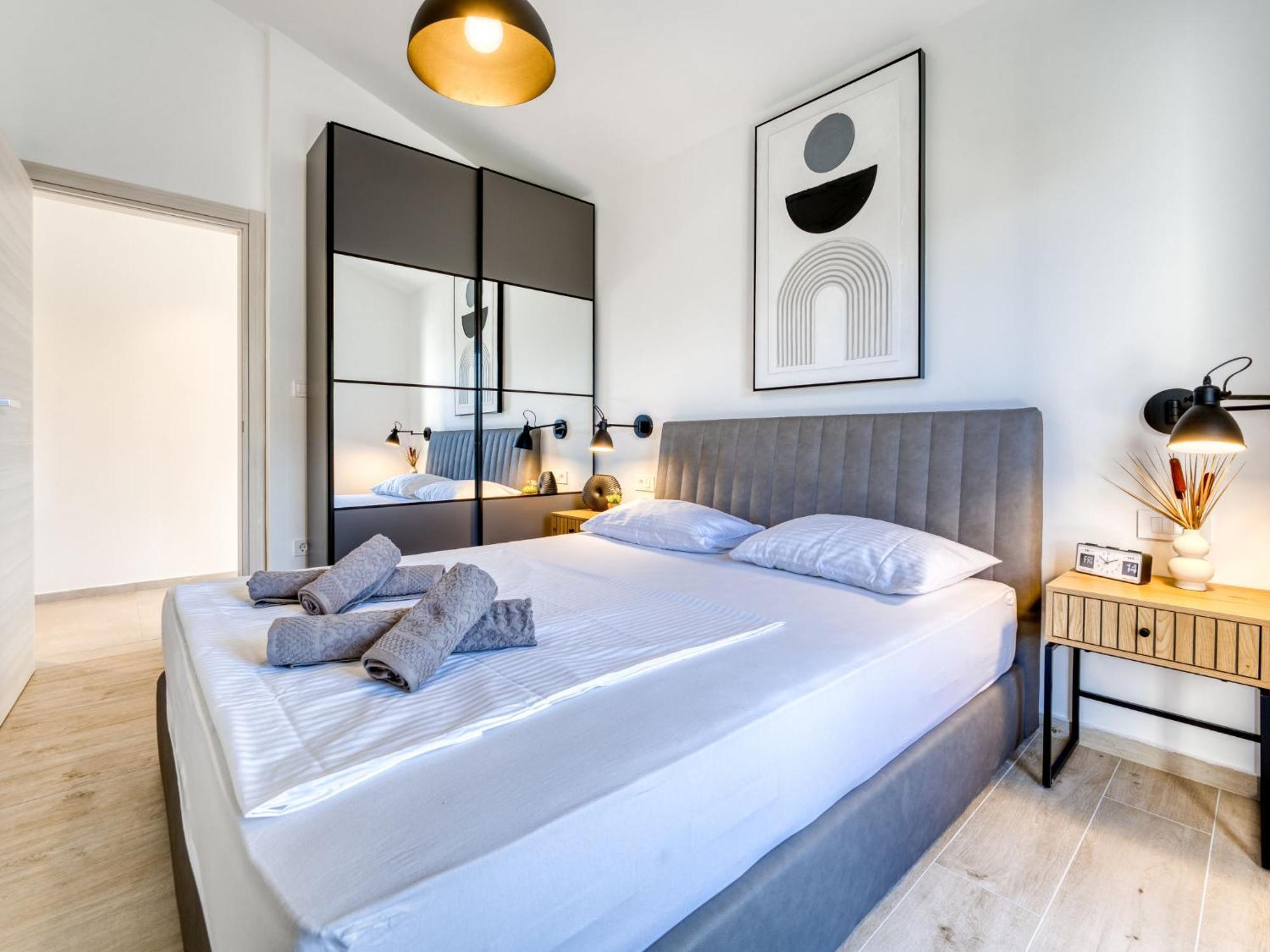 Domagoj - Mlk320 By Interhome Malinska